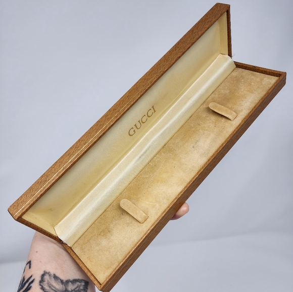 Gucci Men's Vintage Watch with Box - Picture 12 of 12